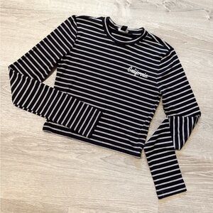 •FOREVER 21• CROP TOP